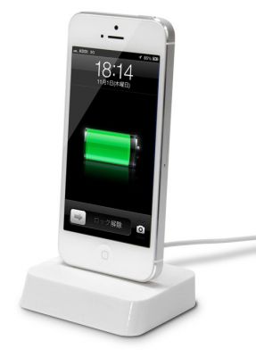 iPhone5用3マルチ充電スタンド