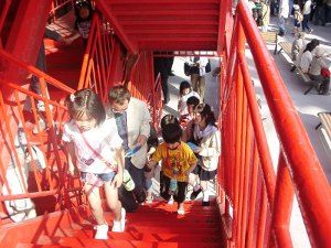 東京タワーの階段