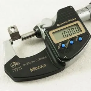 チタン削り出し1.000cm定規