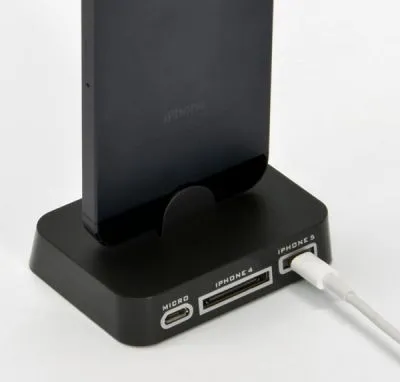 iPhone5用3マルチ充電スタンド