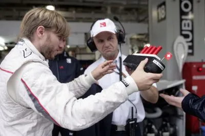F1